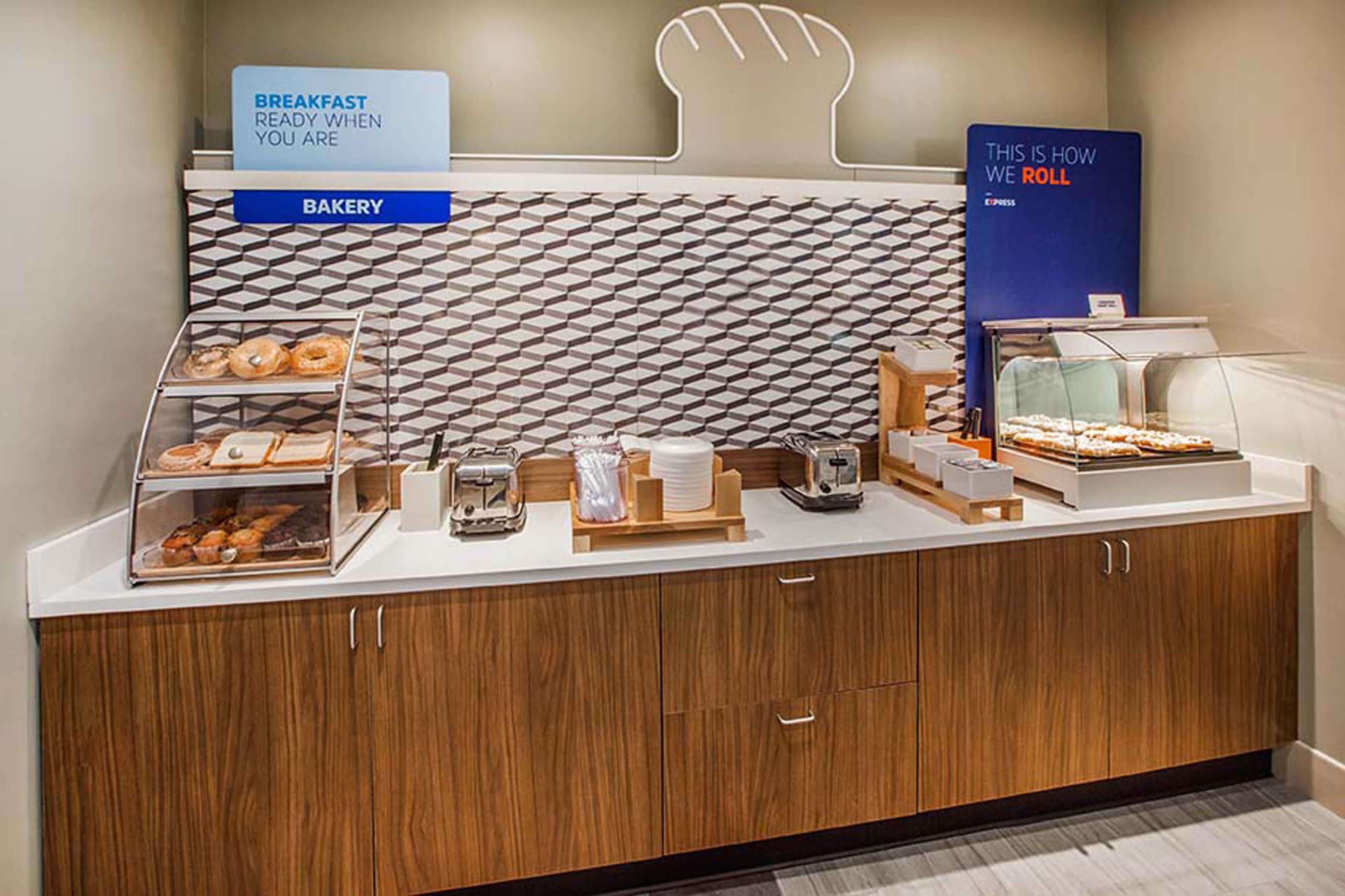 Holiday Inn Express Hotel & Suites San Antonio - Rivercenter Area By Ihg Екстер'єр фото